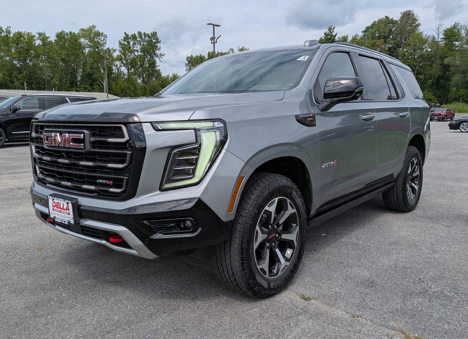Certified 2026 GMC Yukon AT4 Ultimate AWD/4WD image 3