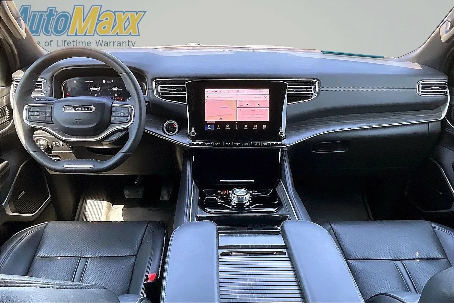 Used 2024 Jeep Wagoneer L Series II w/ Flexible Seating Group AWD/4WD image 10