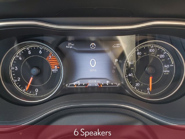 Used 2020 Jeep Cherokee Trailhawk w/ Cold Weather Group AWD/4WD image 11
