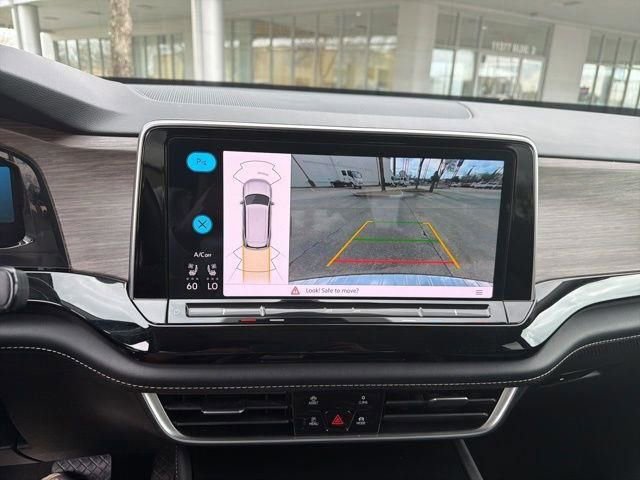 Used 2024 Volkswagen Atlas SEL image 23