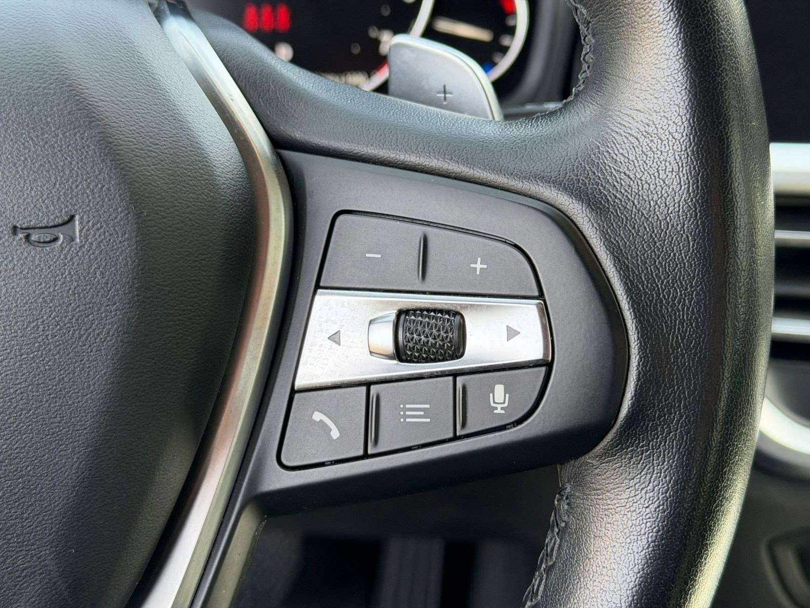 Used 2020 BMW 330i Sedan image 21