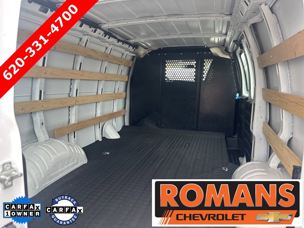 Used 2024 GMC Savana 2500 w/ Driver Convenience Package image 16