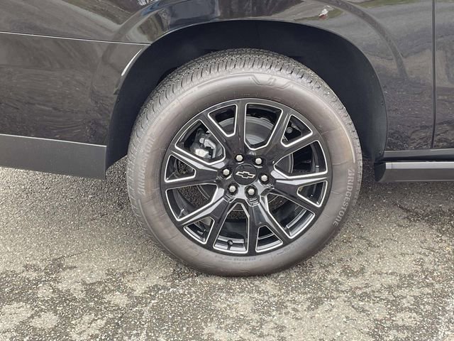 New 2026 Chevrolet Suburban High Country image 9