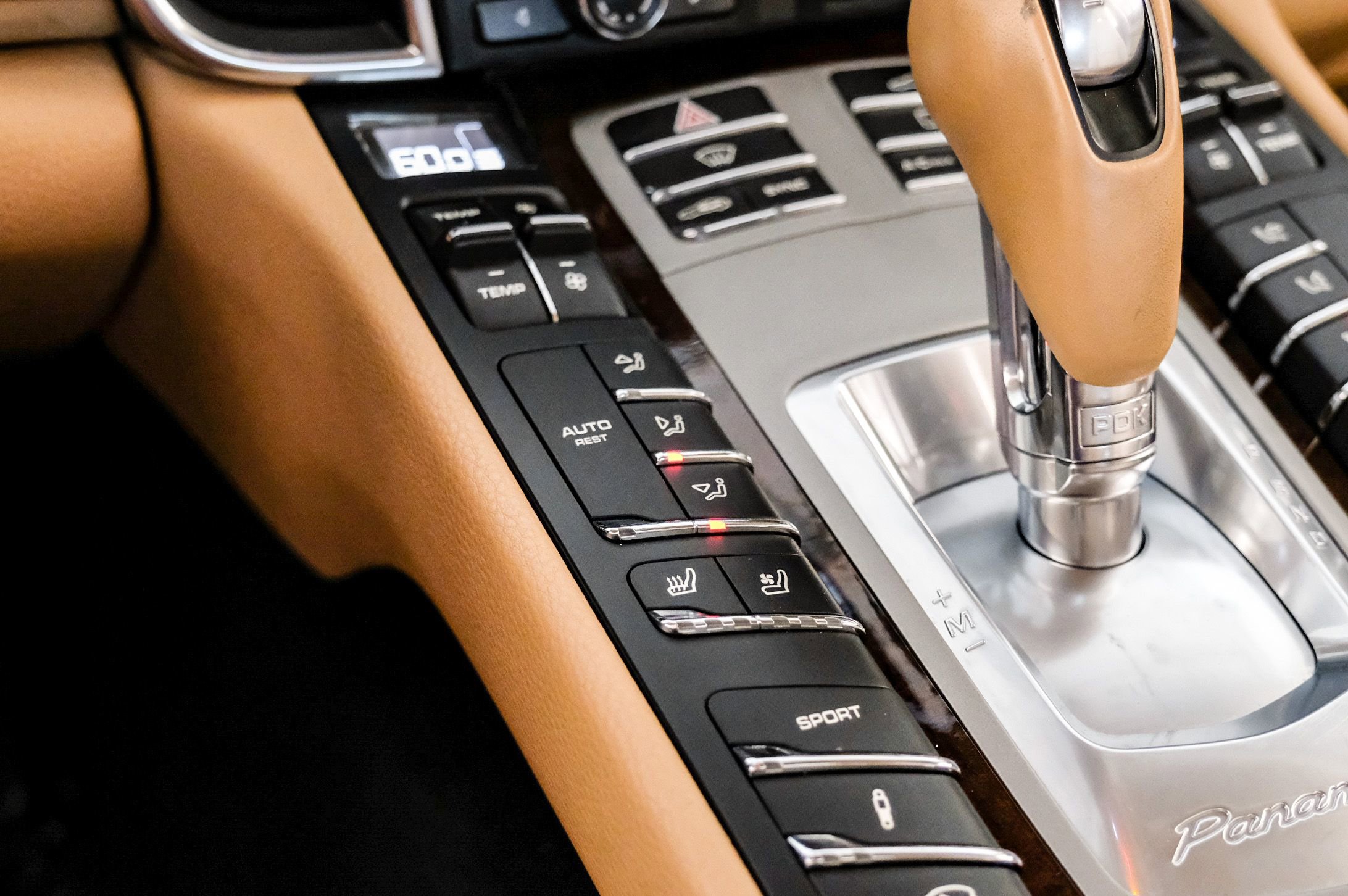 Used 2015 Porsche Panamera S w/ Premium Package Plus image 22