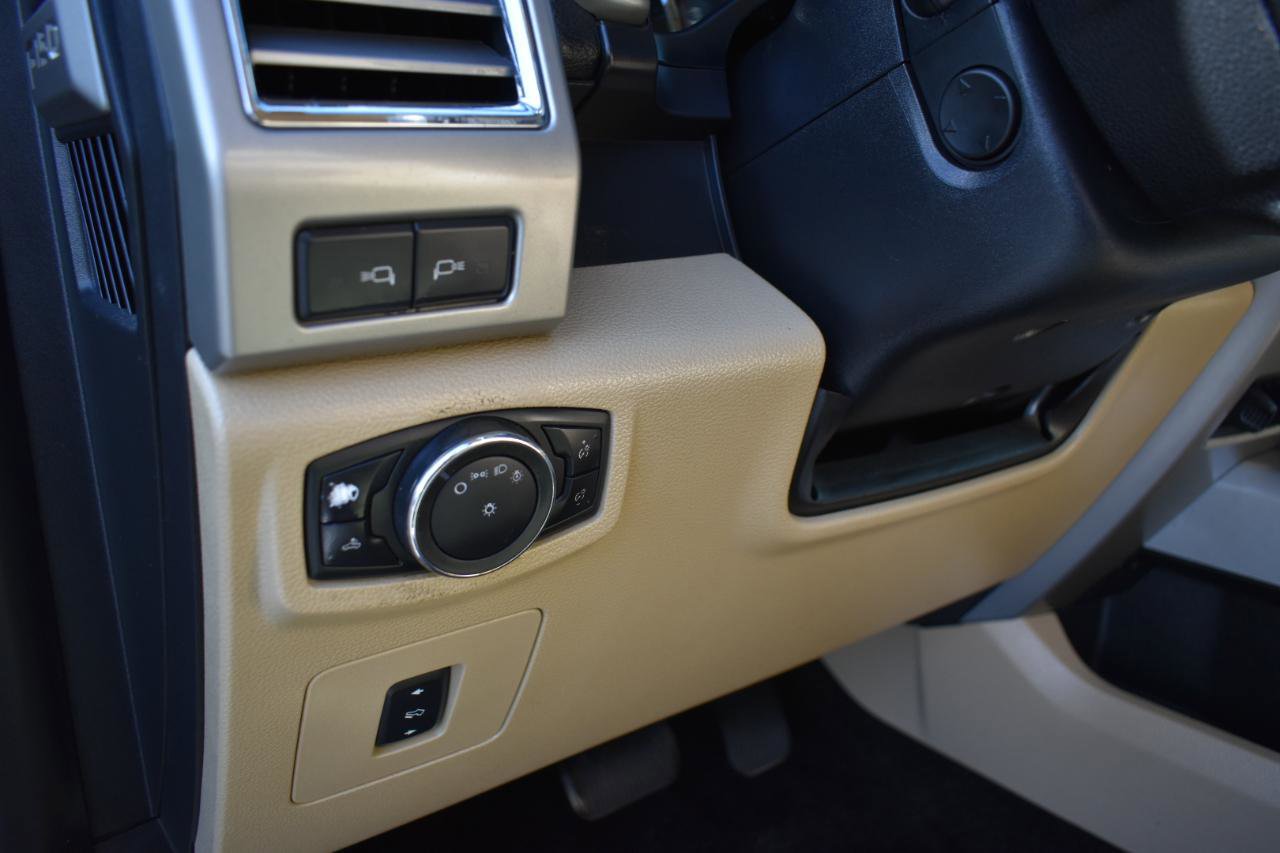 Used 2015 Ford F150 Lariat w/ Equipment Group 502A Luxury AWD/4WD image 42
