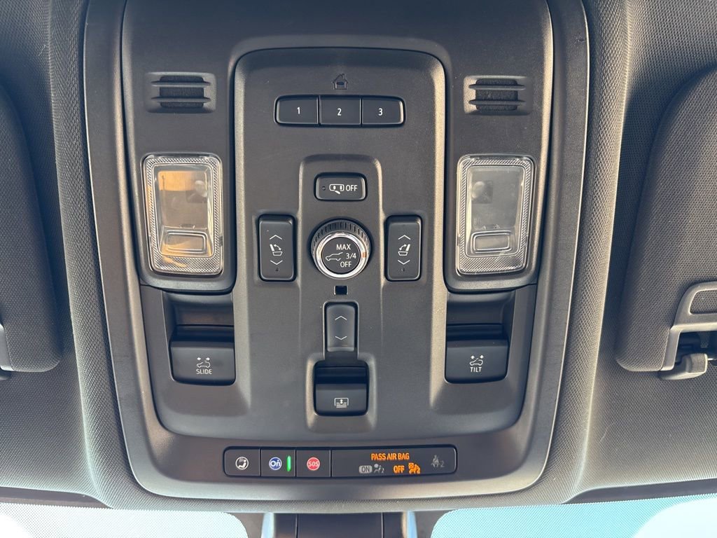 Used 2022 Chevrolet Tahoe Z71 w/ Luxury Package AWD/4WD image 79