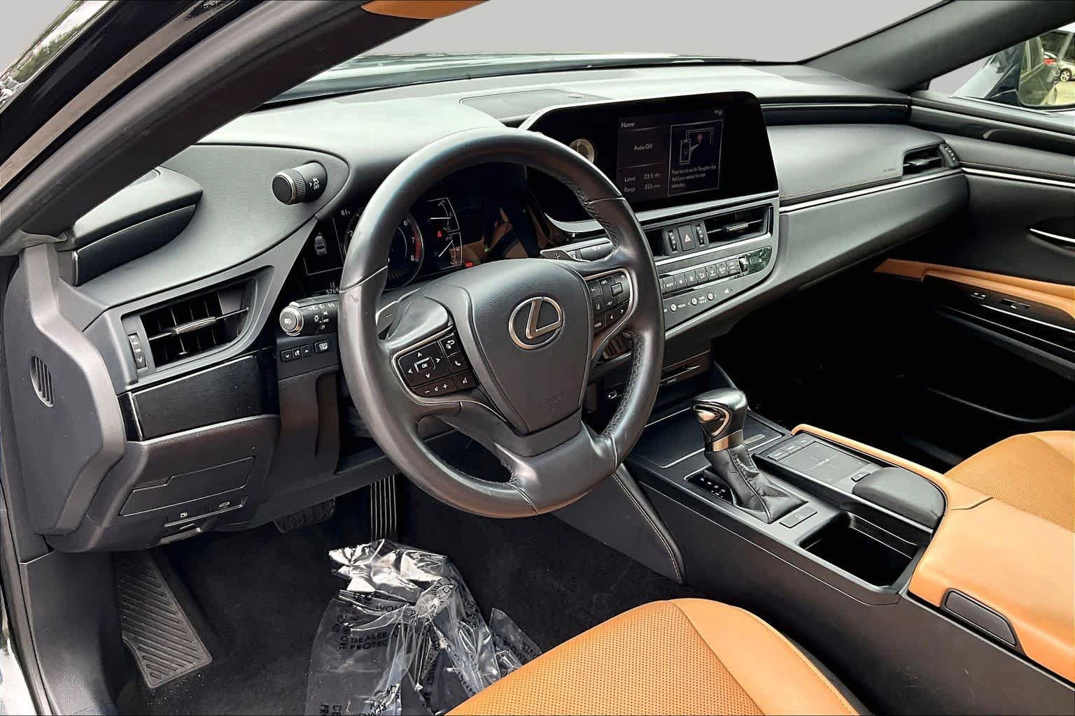 Used 2022 Lexus ES 350 w/ Accessory Package 2 FWD image 18