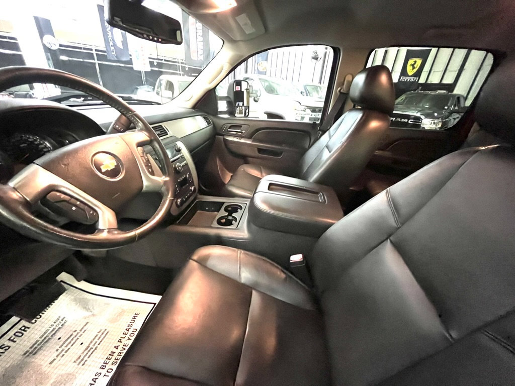 Used 2013 Chevrolet Silverado 3500 LTZ w/ LTZ Plus Package image 31