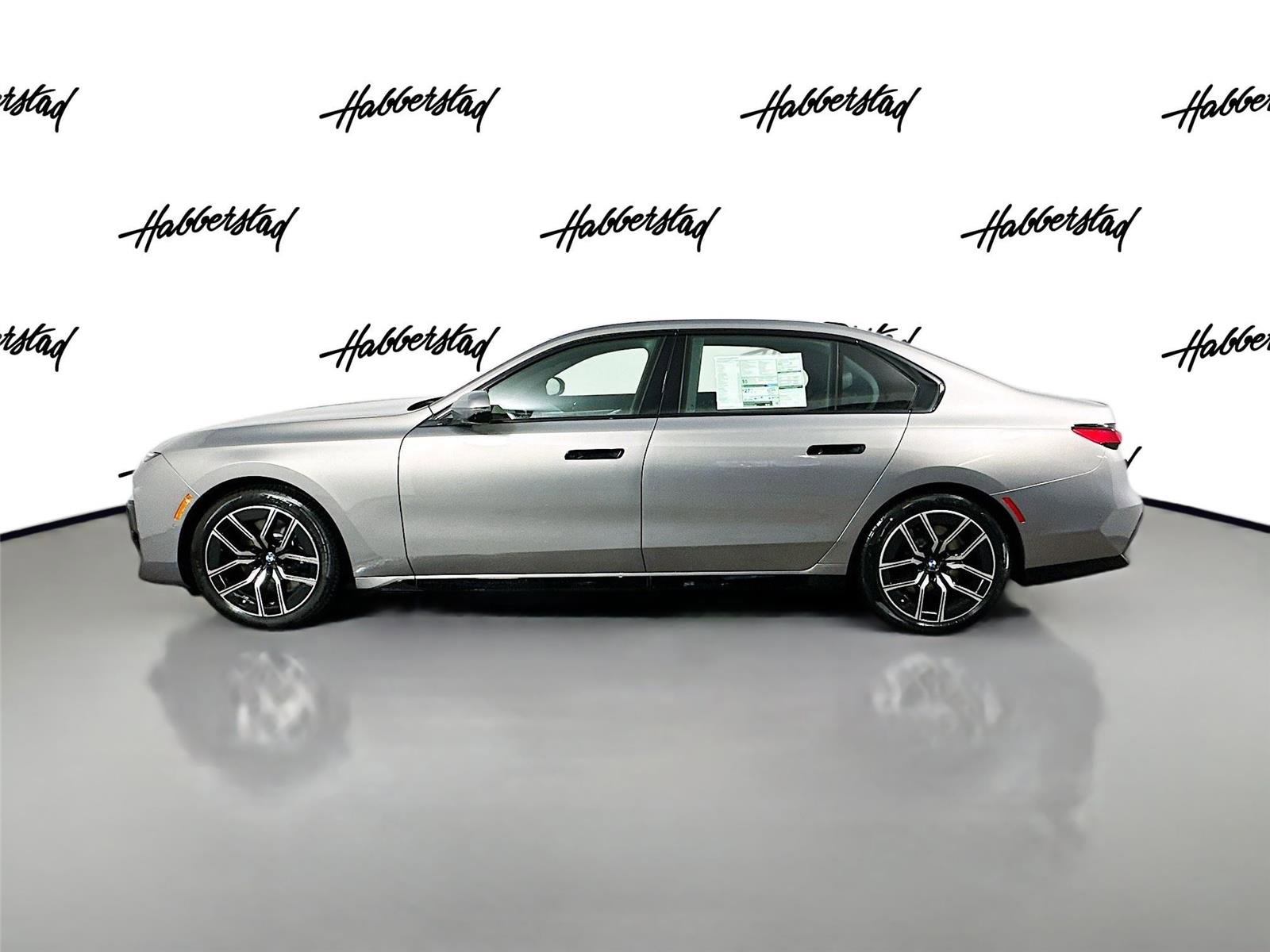 New 2026 BMW 740i xDrive w/ Premium Package image 8