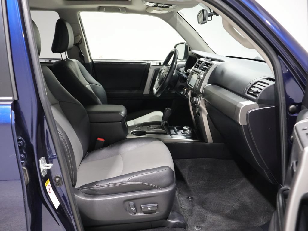 Used 2014 Toyota 4Runner SR5 Premium AWD/4WD image 22
