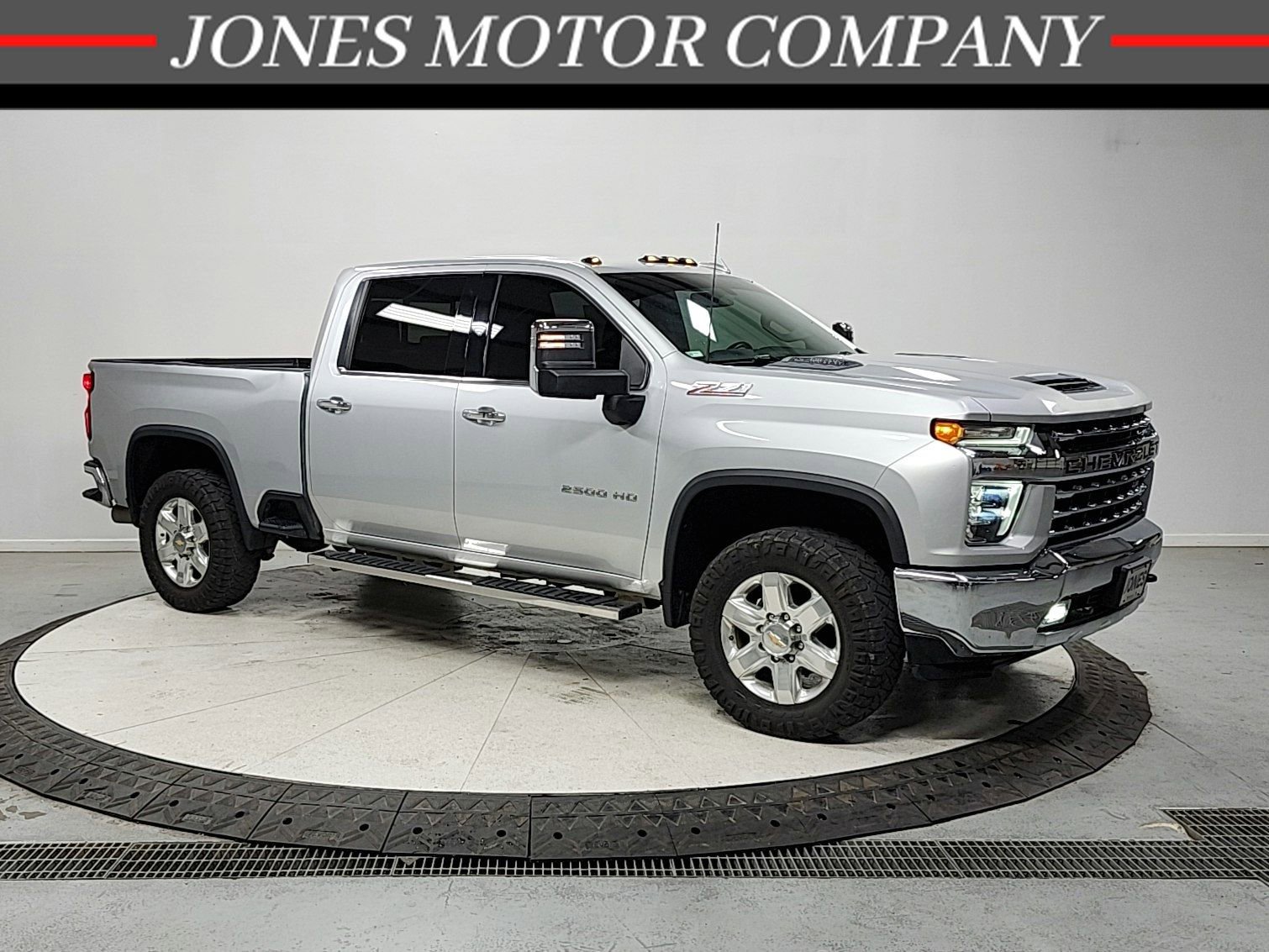 Used 2022 Chevrolet Silverado 2500 LTZ image 1