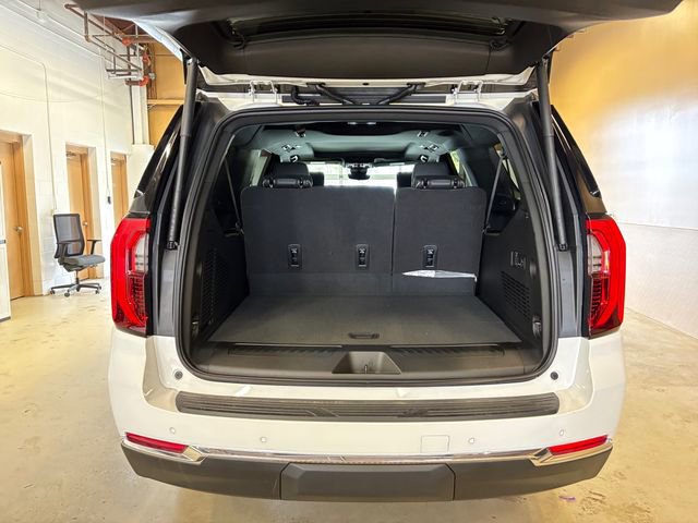 New 2026 GMC Yukon XL Elevation w/ Elevation Premium Package AWD/4WD image 21