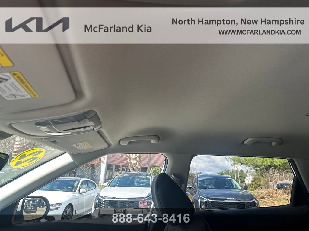 Used 2022 Kia Seltos LX AWD/4WD image 29