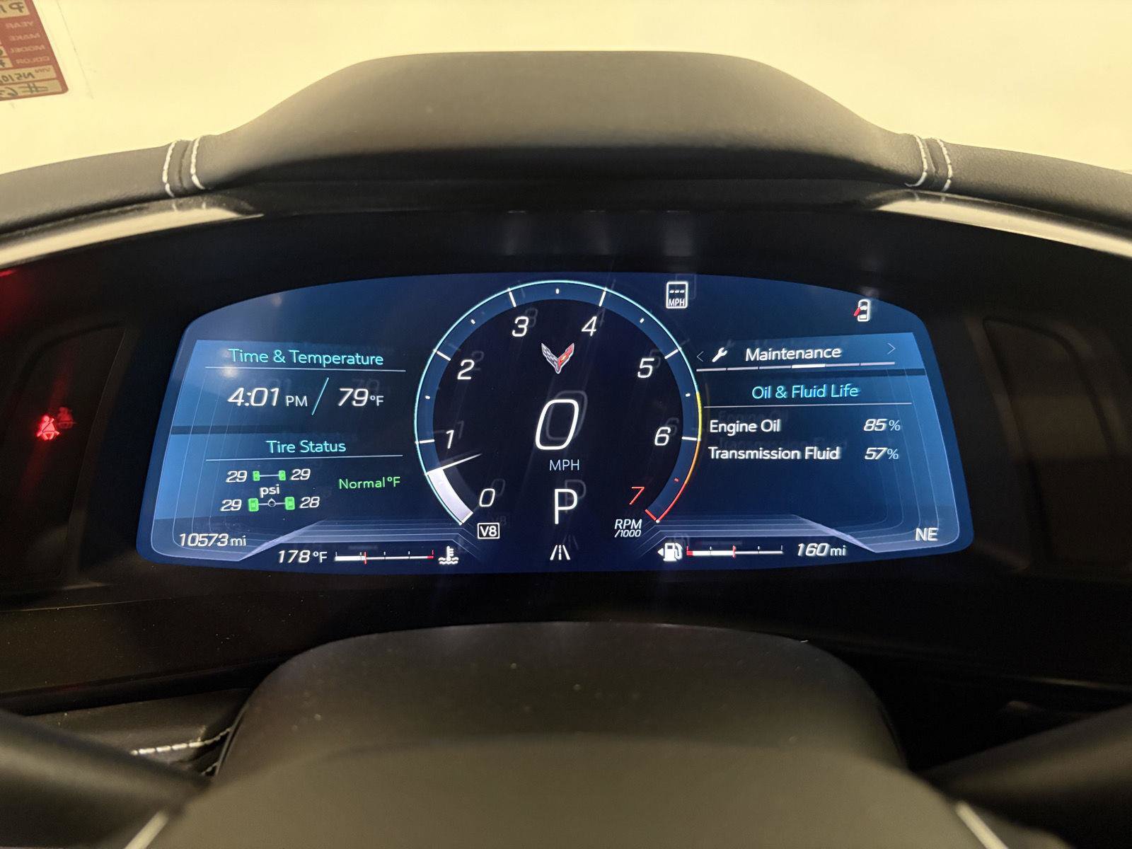Used 2022 Chevrolet Corvette Stingray Preferred Cpe w/ Z51 Performance Package RWD image 23