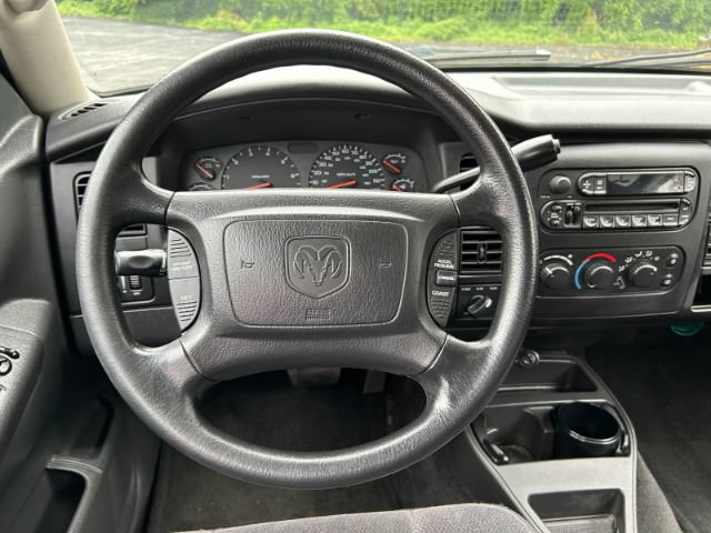 Used 2004 Dodge Dakota Sport w/ PWR Convenience Group AWD/4WD image 10