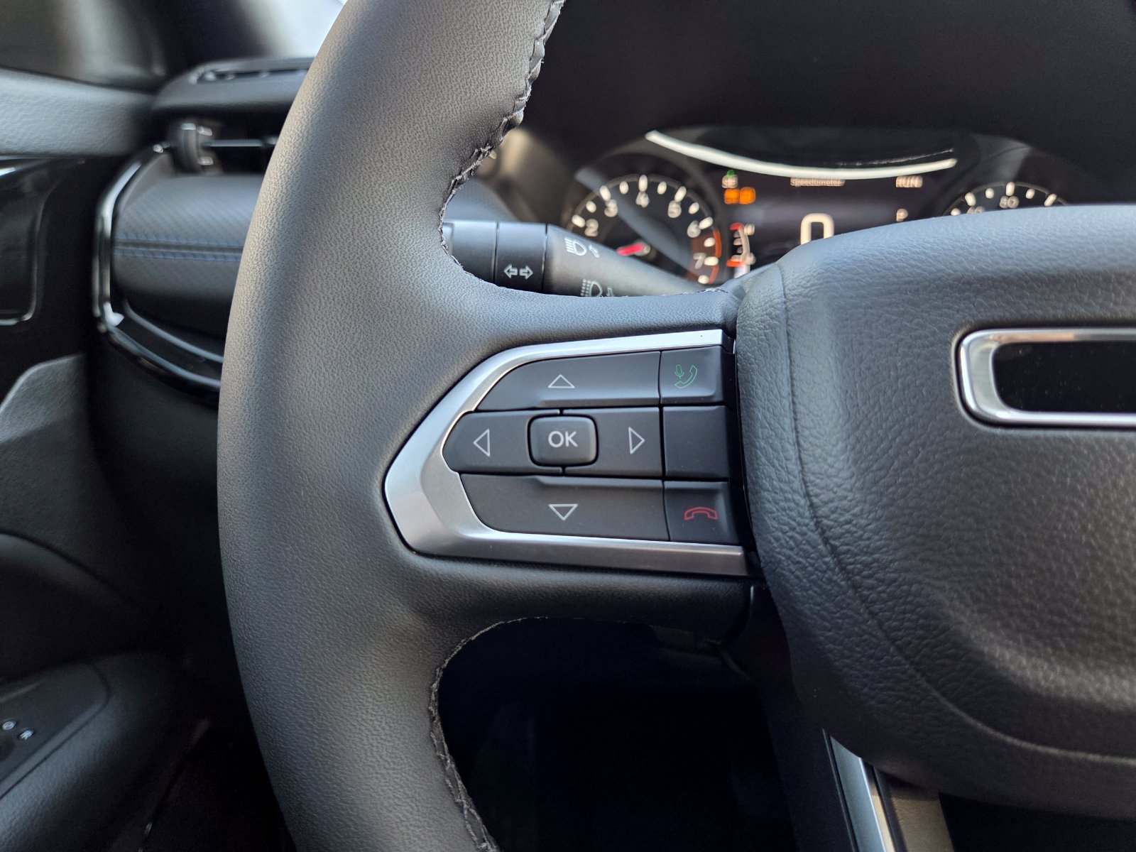 New 2026 Jeep Compass Latitude AWD/4WD image 41
