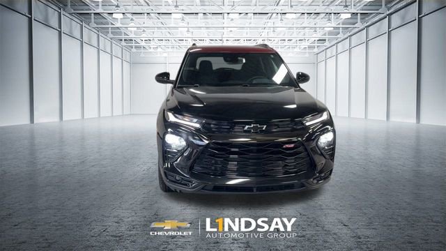 Used 2022 Chevrolet TrailBlazer RS w/ Technology Package image 4