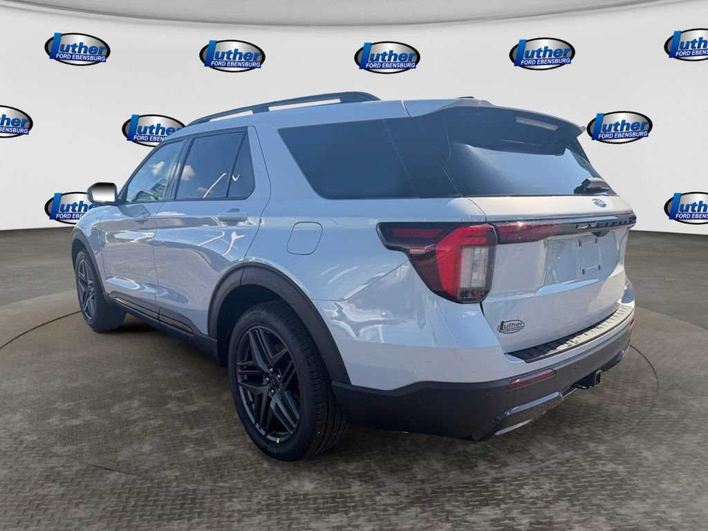 New 2026 Ford Explorer ST-Line w/ ST-Line Street Pack AWD/4WD image 3