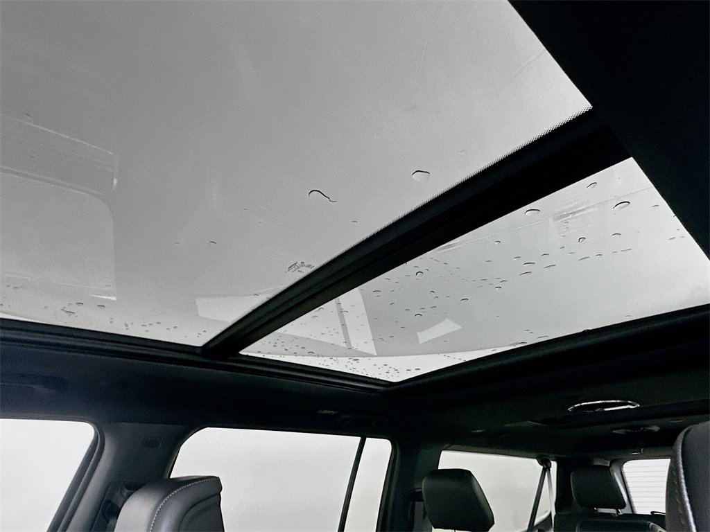 New 2026 Jeep Grand Wagoneer L 4WD image 14