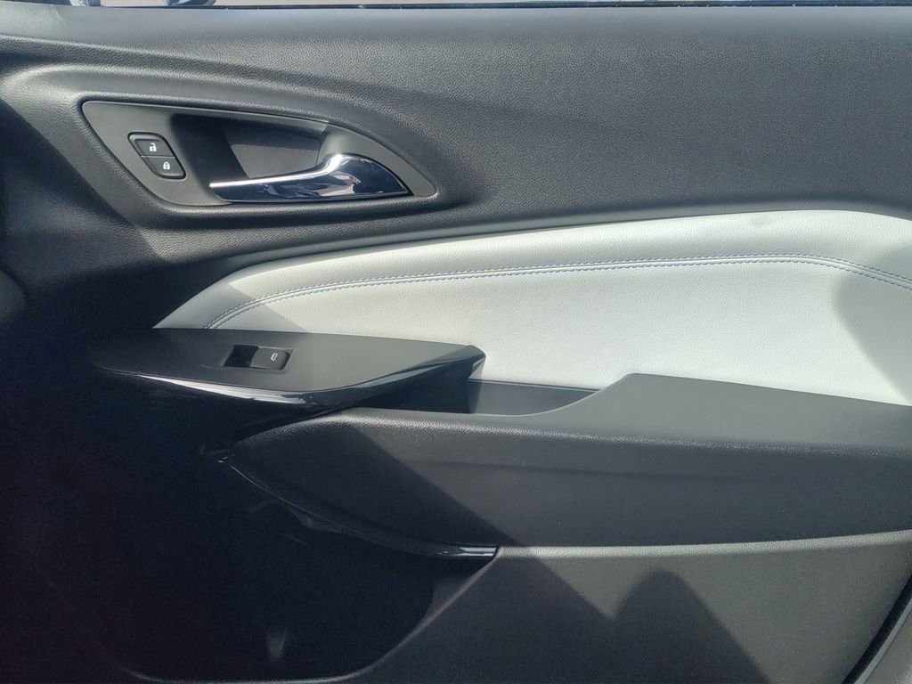 New 2025 Chevrolet Trax LT w/ Driver Confidence Package image 19