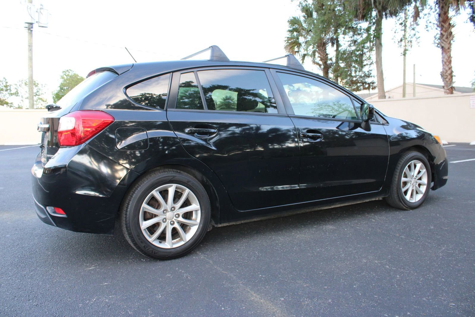 Used 2014 Subaru Impreza 2.0i Premium w/ All-Weather Package w/CVT image 15