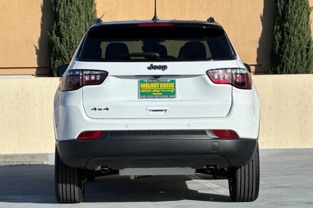 New 2026 Jeep Compass Limited image 5