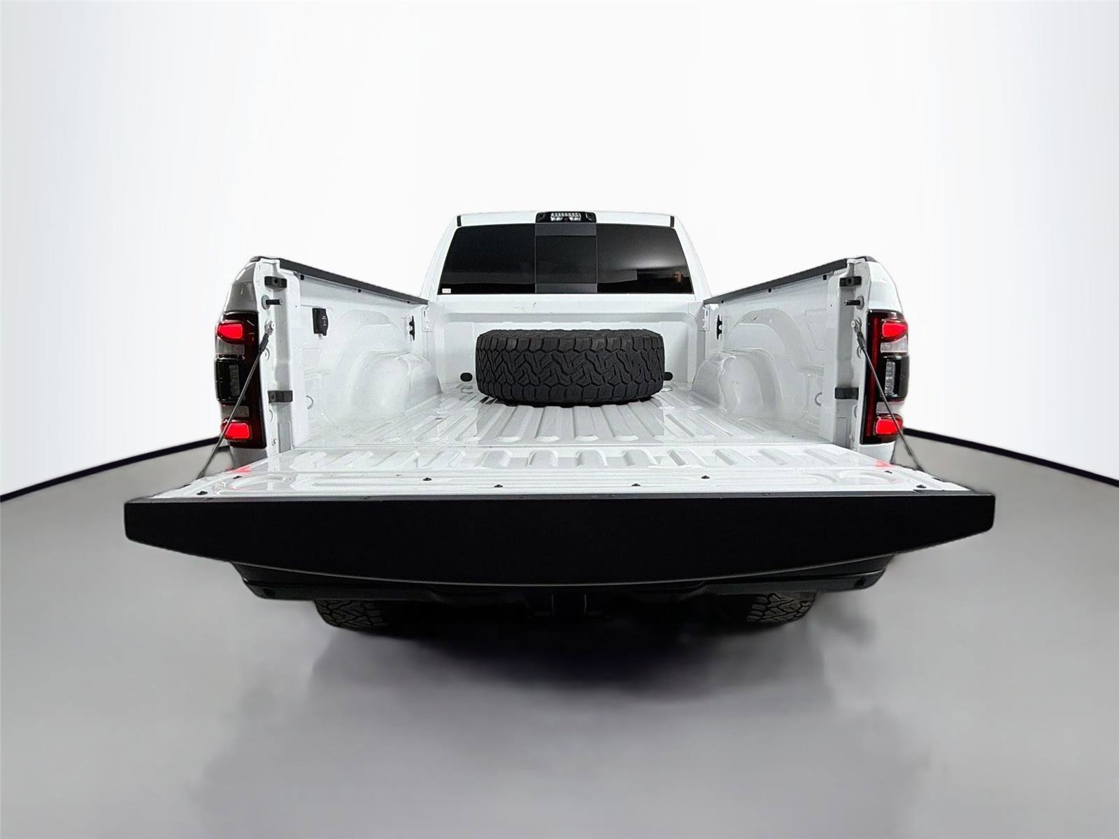 Used 2024 RAM 2500 Rebel w/ Towing Technology Group AWD/4WD image 25