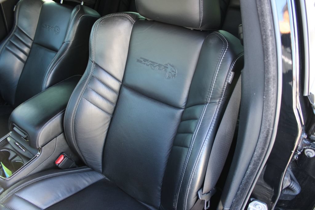 Used 2020 Dodge Charger SRT Hellcat w/ Navigation & Travel Group RWD image 18
