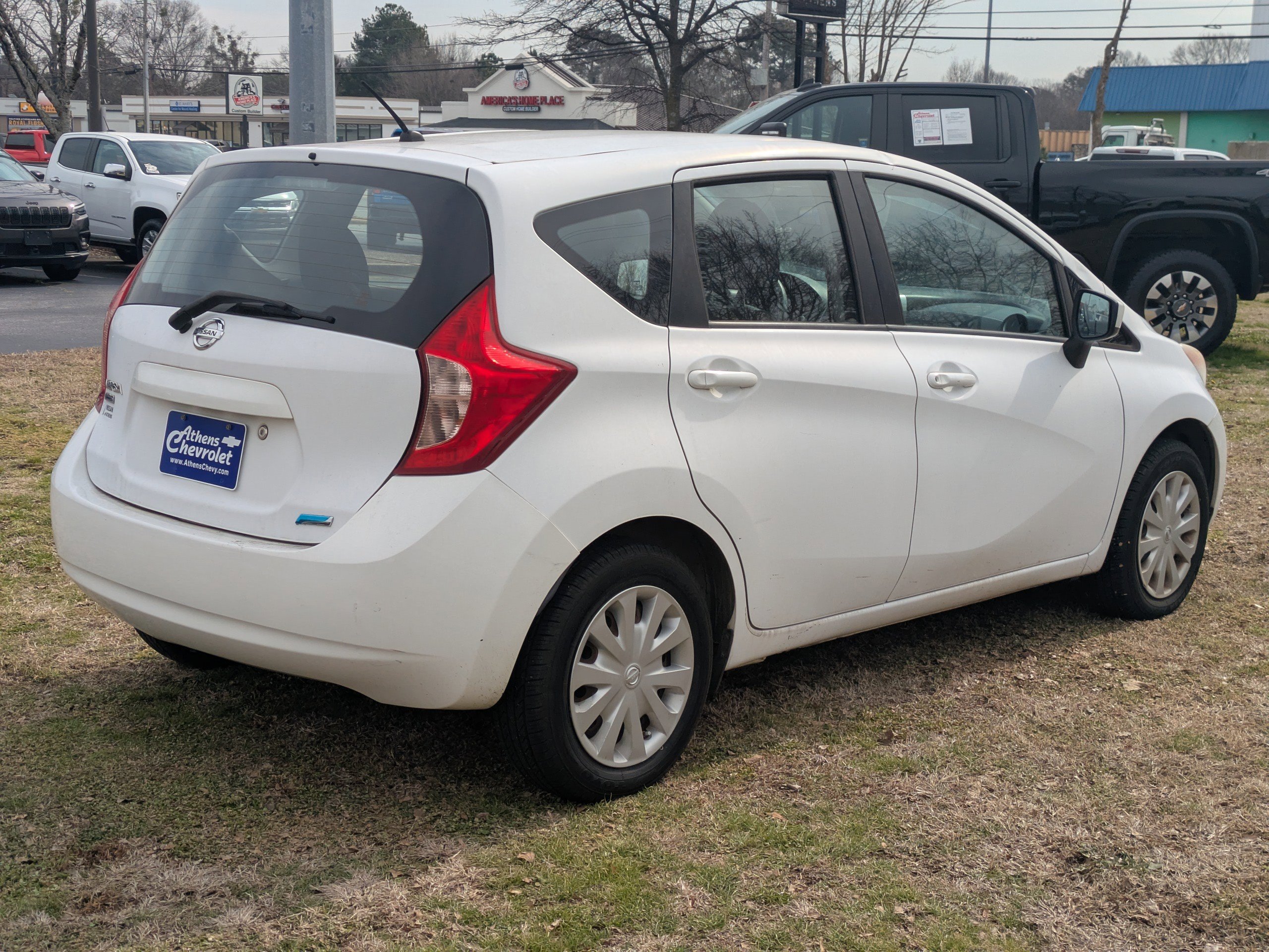 Used 2015 Nissan Versa Note S Plus image 4