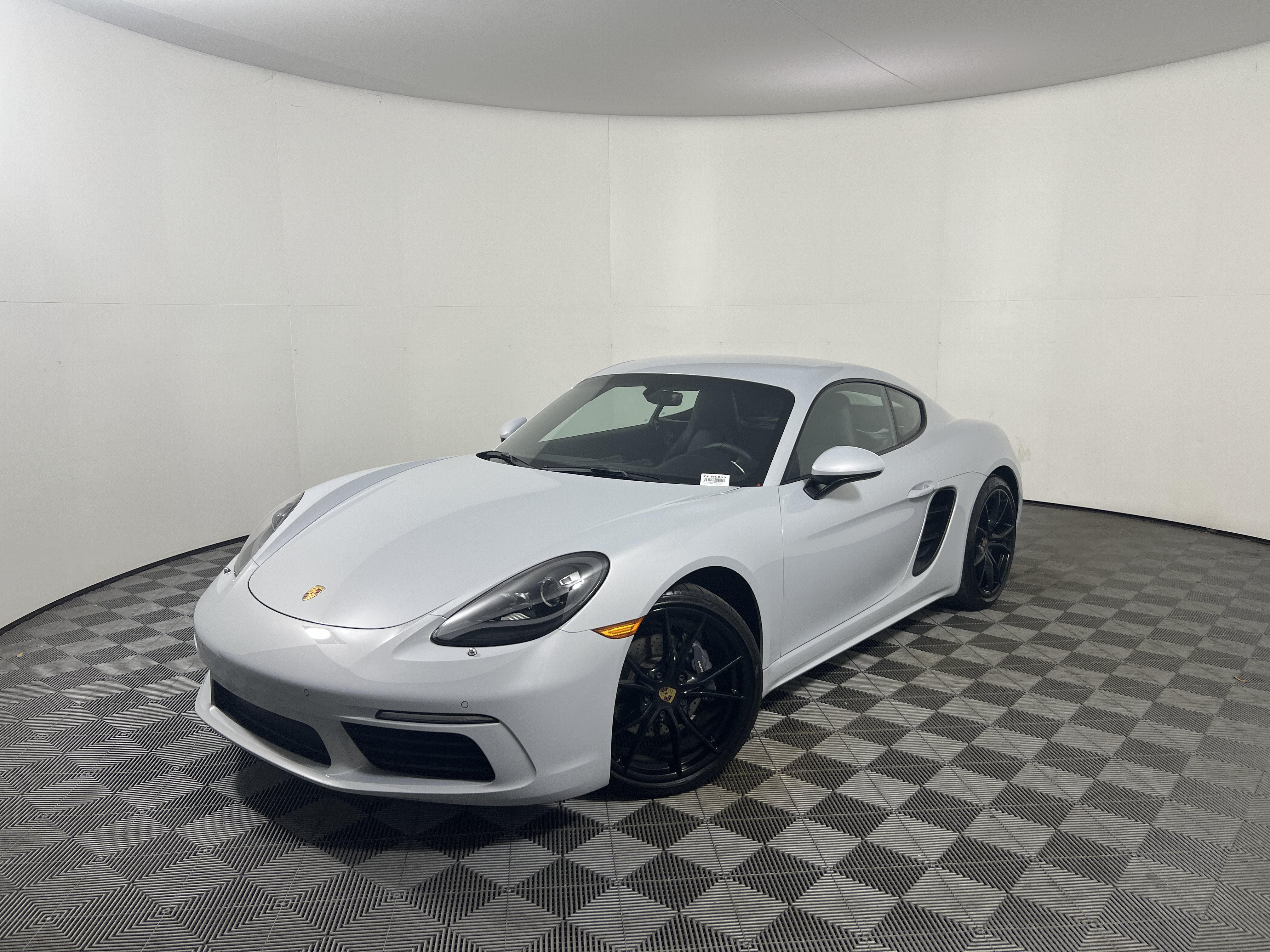 Certified 2024 Porsche 718 Cayman RWD image 1