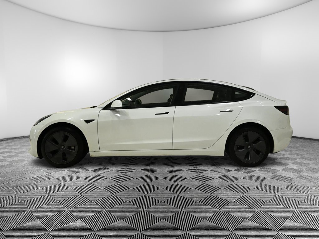 Used 2022 Tesla Model 3 Long Range image 2