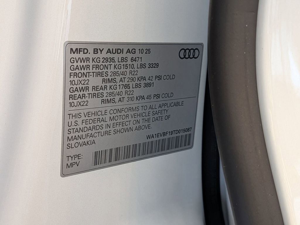 New 2026 Audi Q8 Premium Plus AWD/4WD image 17
