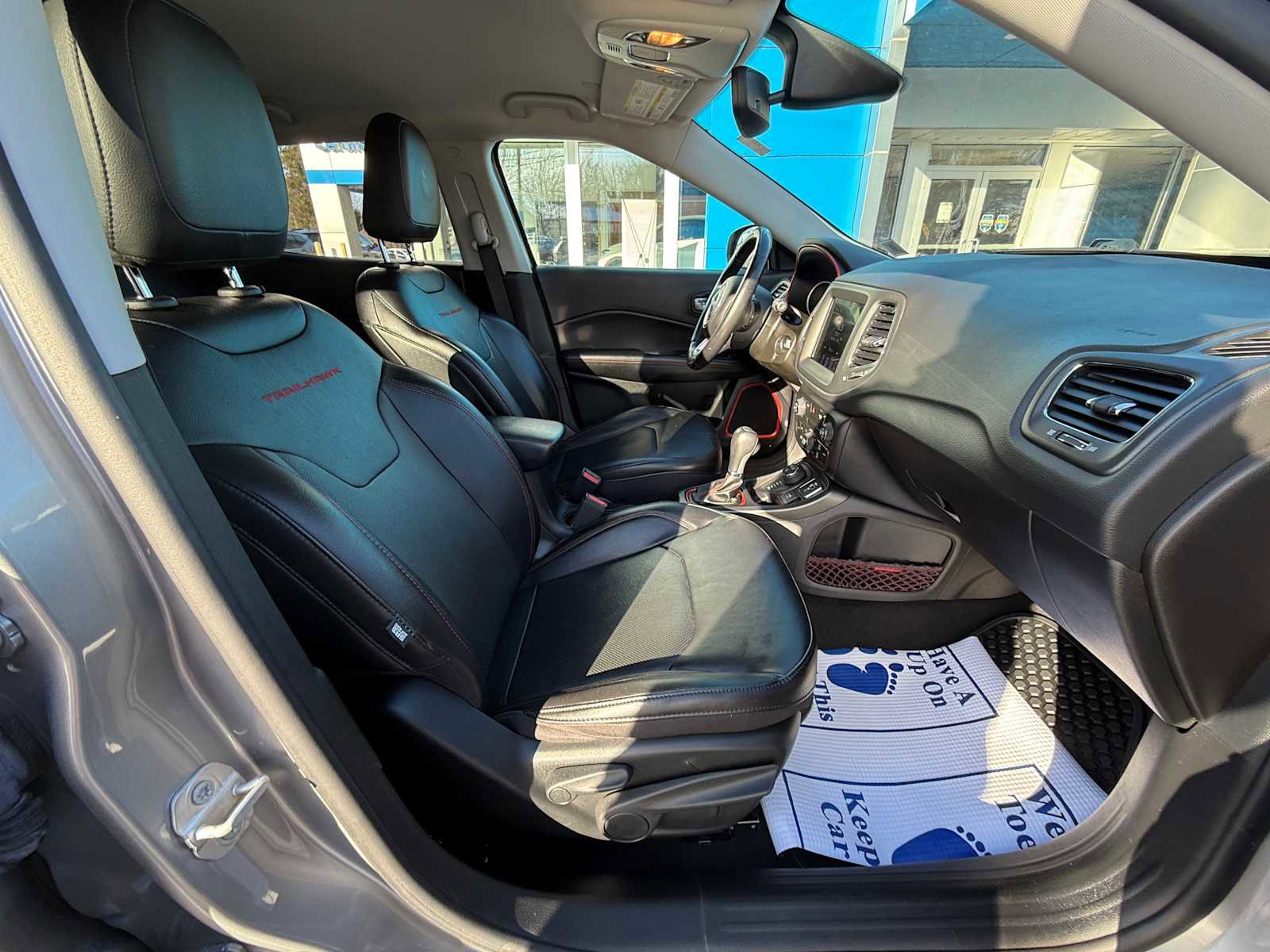 Used 2020 Jeep Compass Trailhawk w/ Leather Interior Group image 36