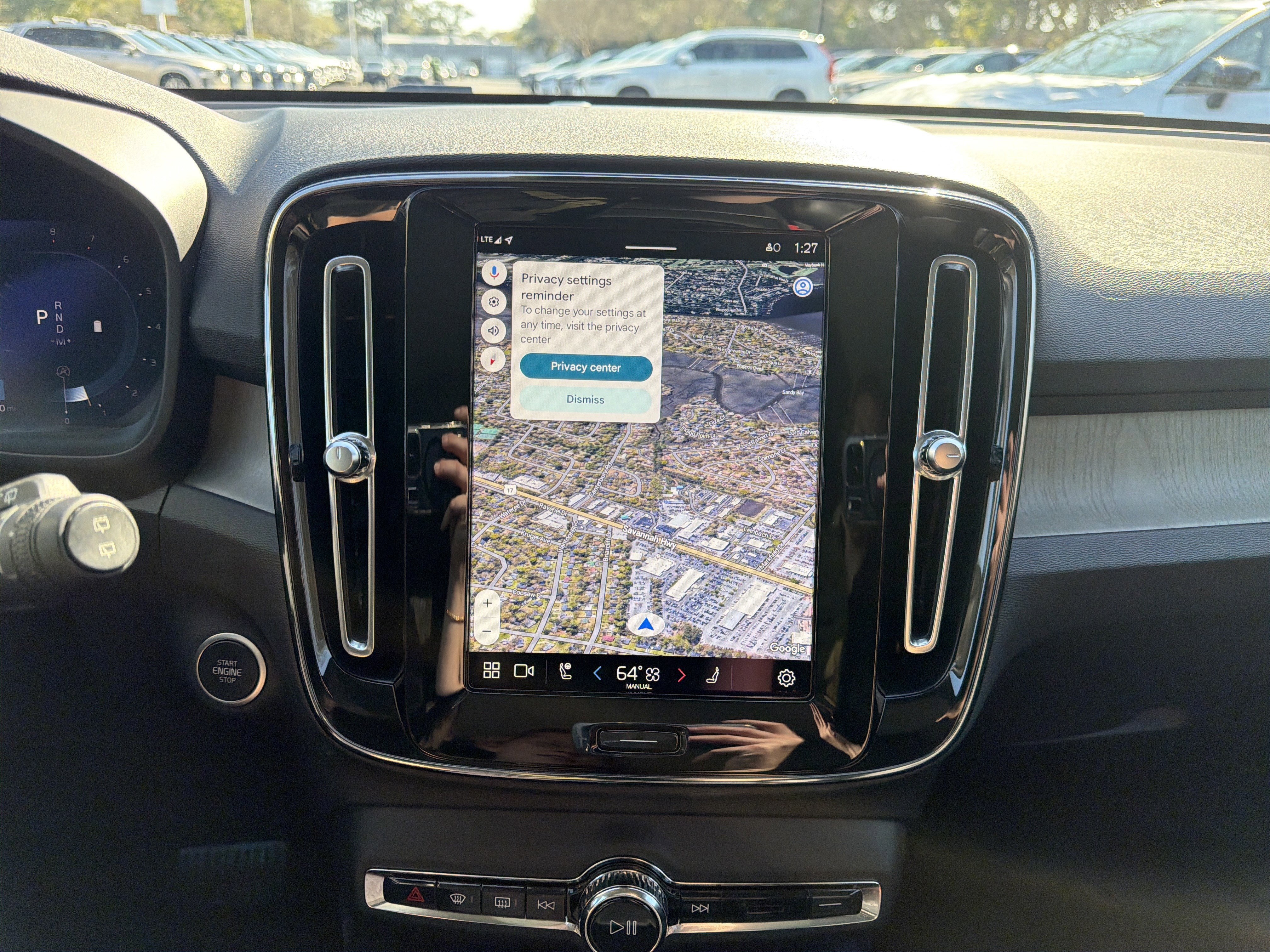 Certified 2023 Volvo XC40 B4 Plus w/ Driver Assist Package image 24