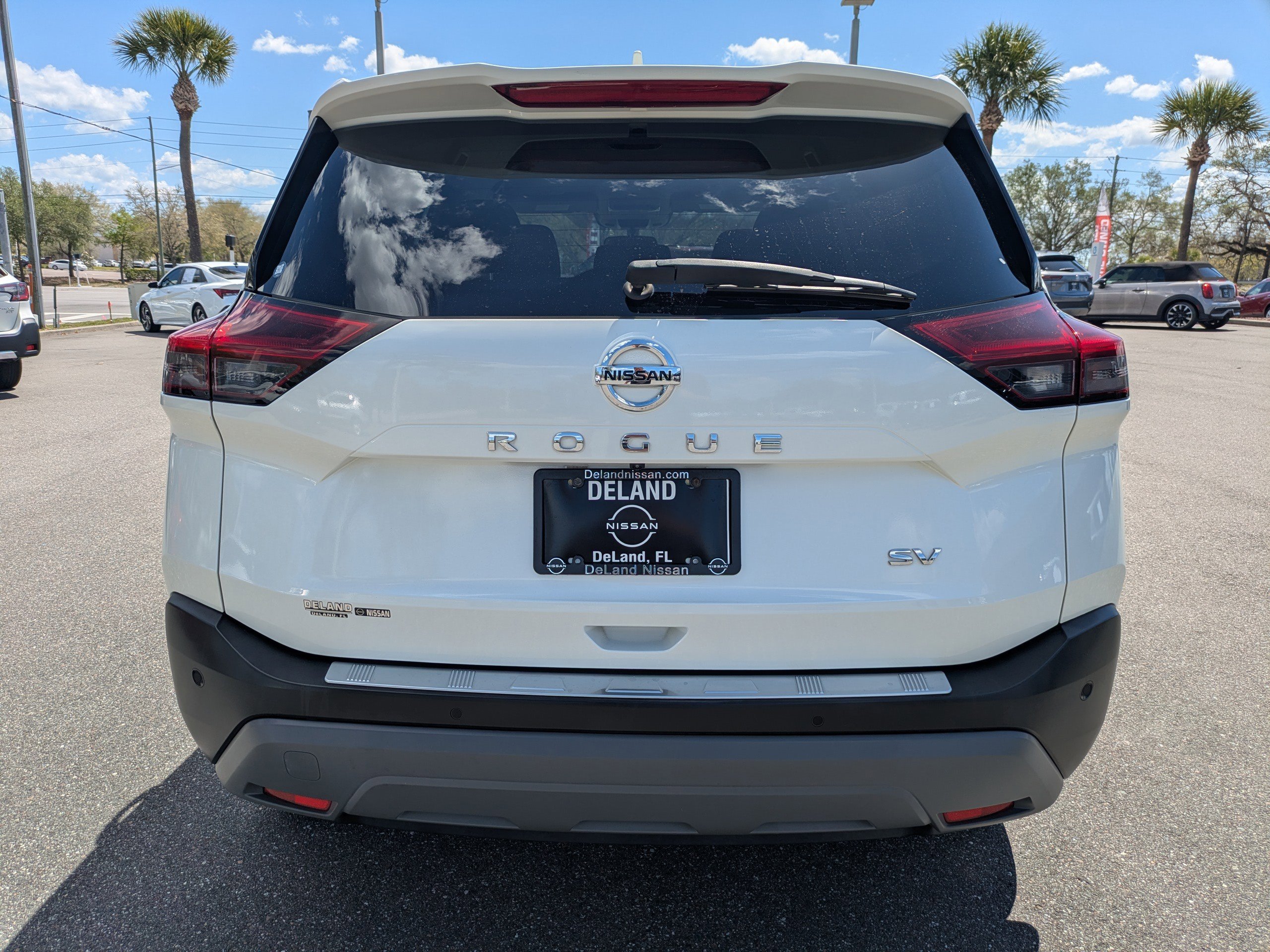 Used 2021 Nissan Rogue SV FWD image 5