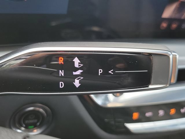 Certified 2024 Cadillac Lyriq Luxury AWD/4WD image 16