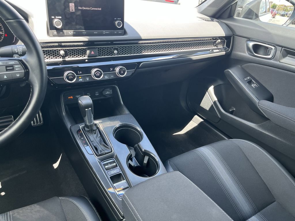 Used 2025 Honda Civic Sport image 17
