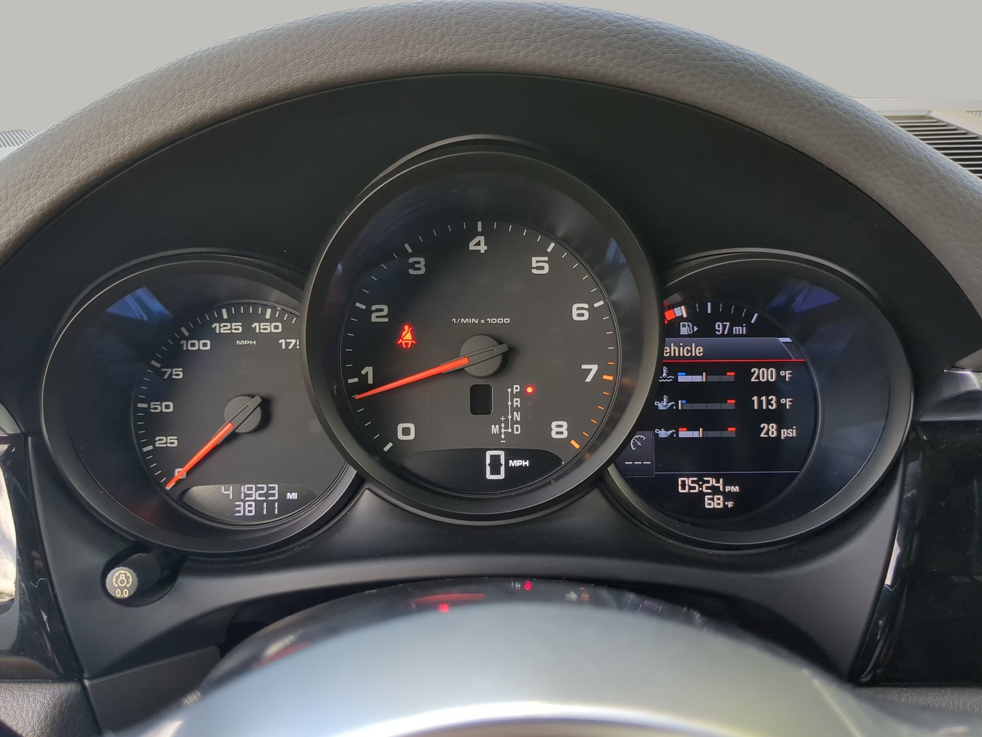 Used 2018 Porsche Macan image 60