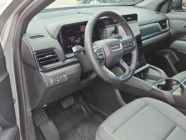 Used 2026 GMC Terrain AT4 w/ Convenience Package III AWD/4WD image 10