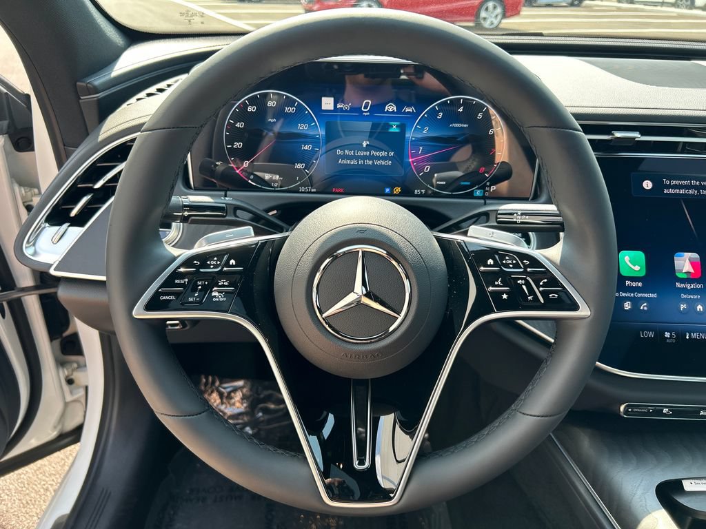 New 2026 Mercedes-Benz E 350 4MATIC Sedan image 19