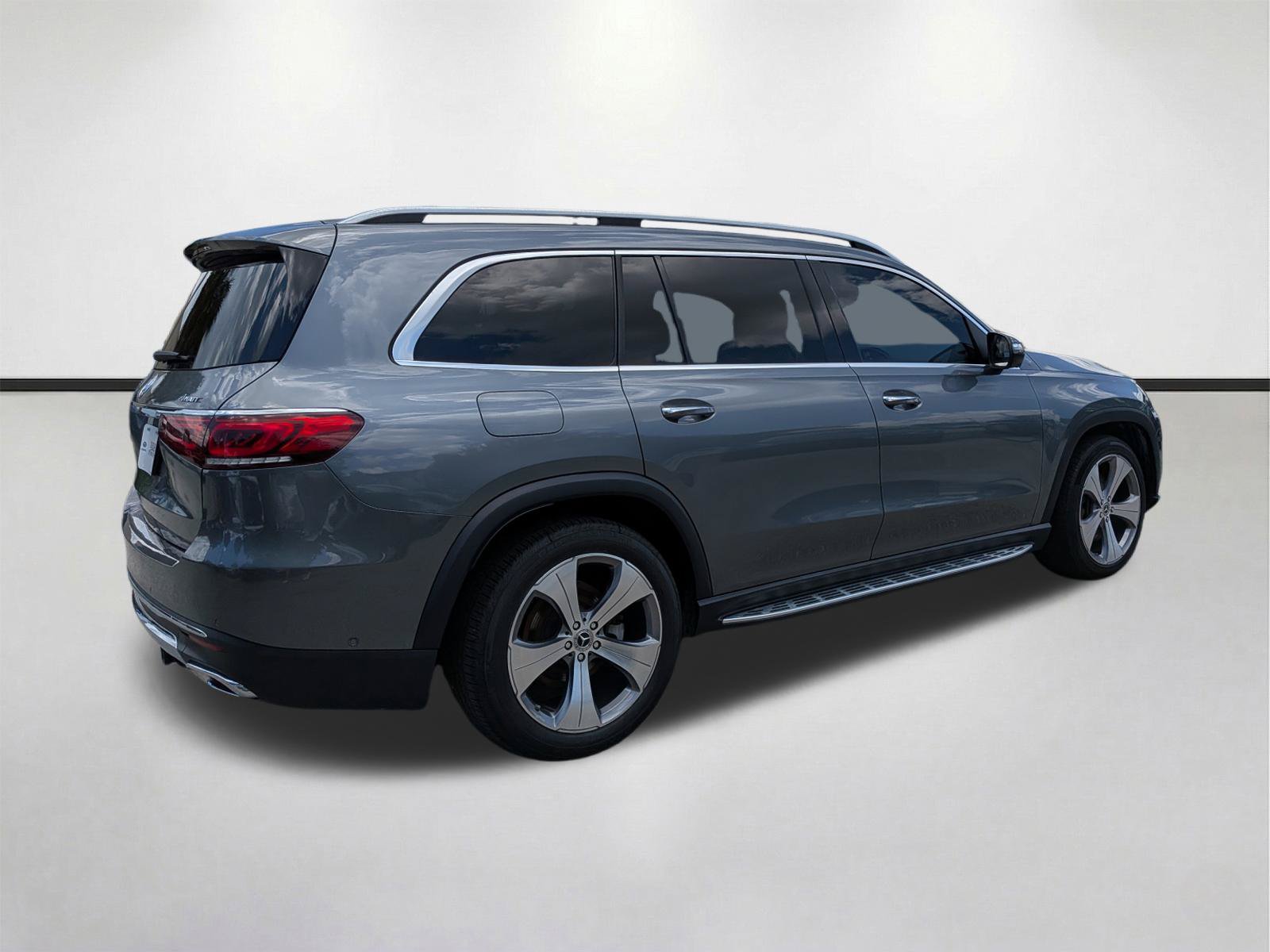 Used 2022 Mercedes-Benz GLS 450 4MATIC image 4