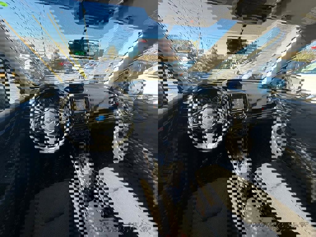 Used 2017 Subaru Impreza 2.0i image 10