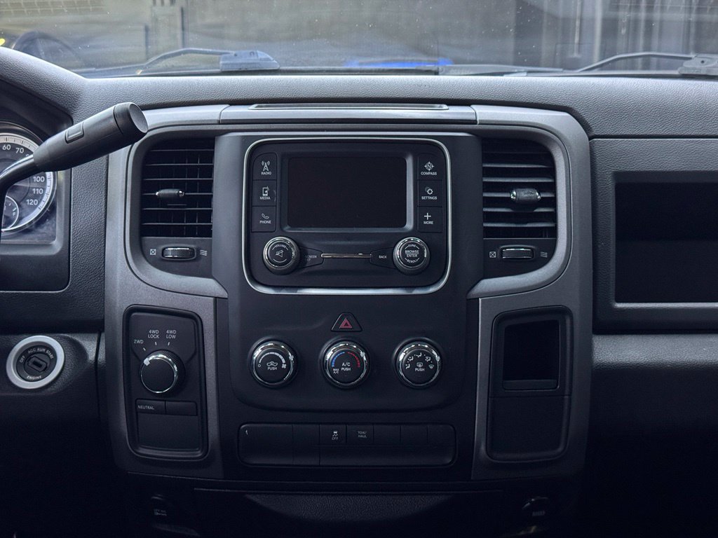 Used 2014 RAM 1500 Express w/ Black Ram 1500 Express Group AWD/4WD image 13