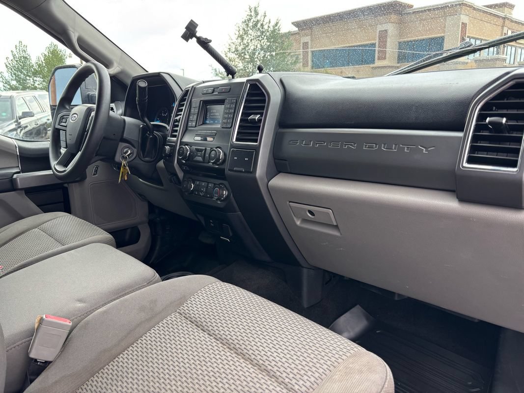 Used 2018 Ford F250 XLT AWD/4WD image 19