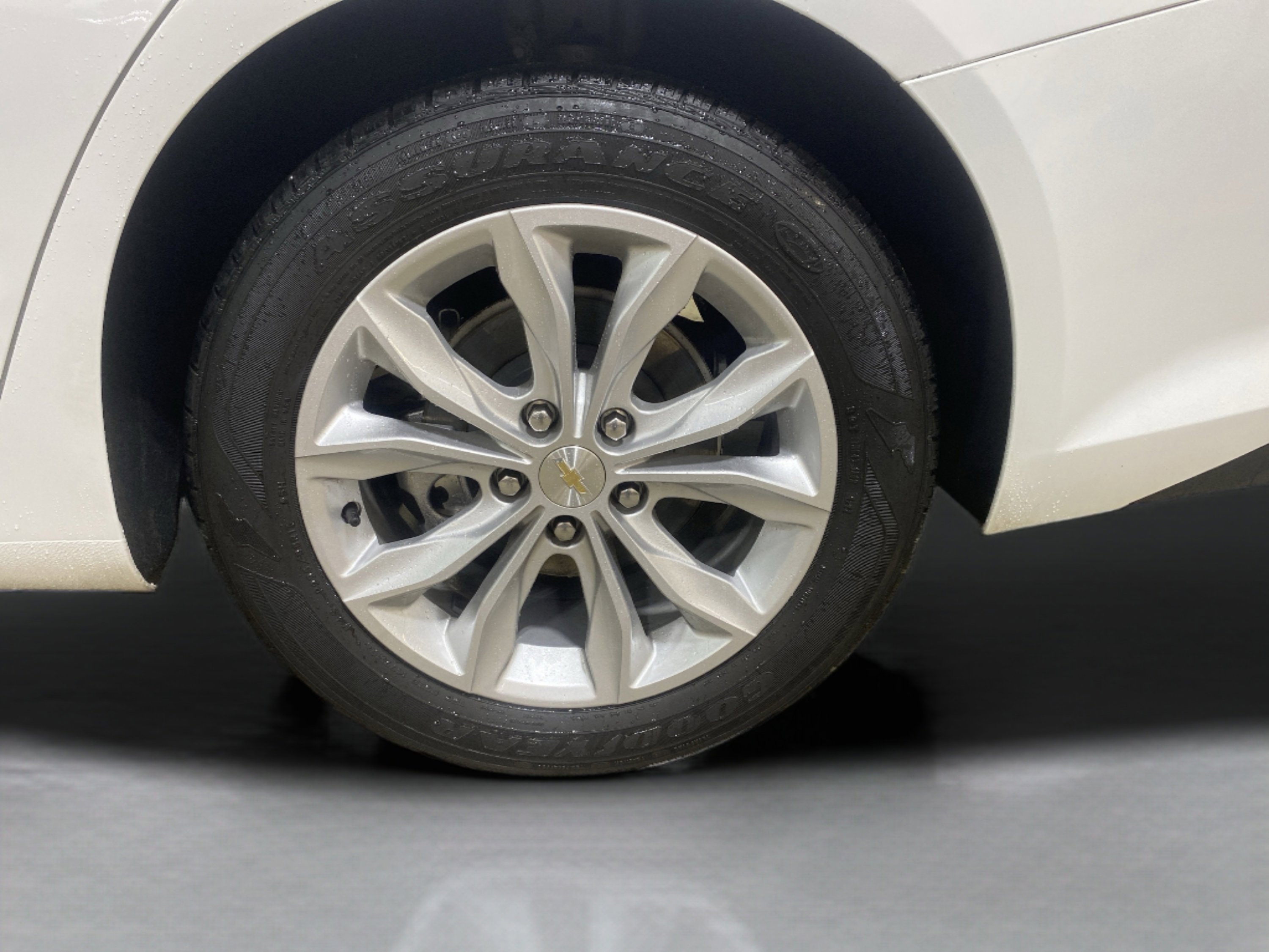 Used 2022 Chevrolet Malibu LT image 9