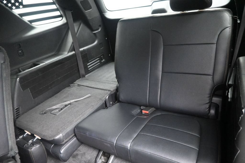 Used 2023 Chevrolet Traverse LS FWD image 15