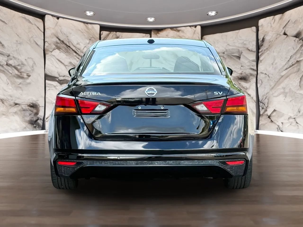 Used 2022 Nissan Altima 2.5 SV FWD image 6