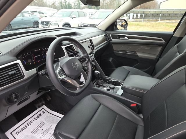 Used 2023 Volkswagen Atlas SE image 15