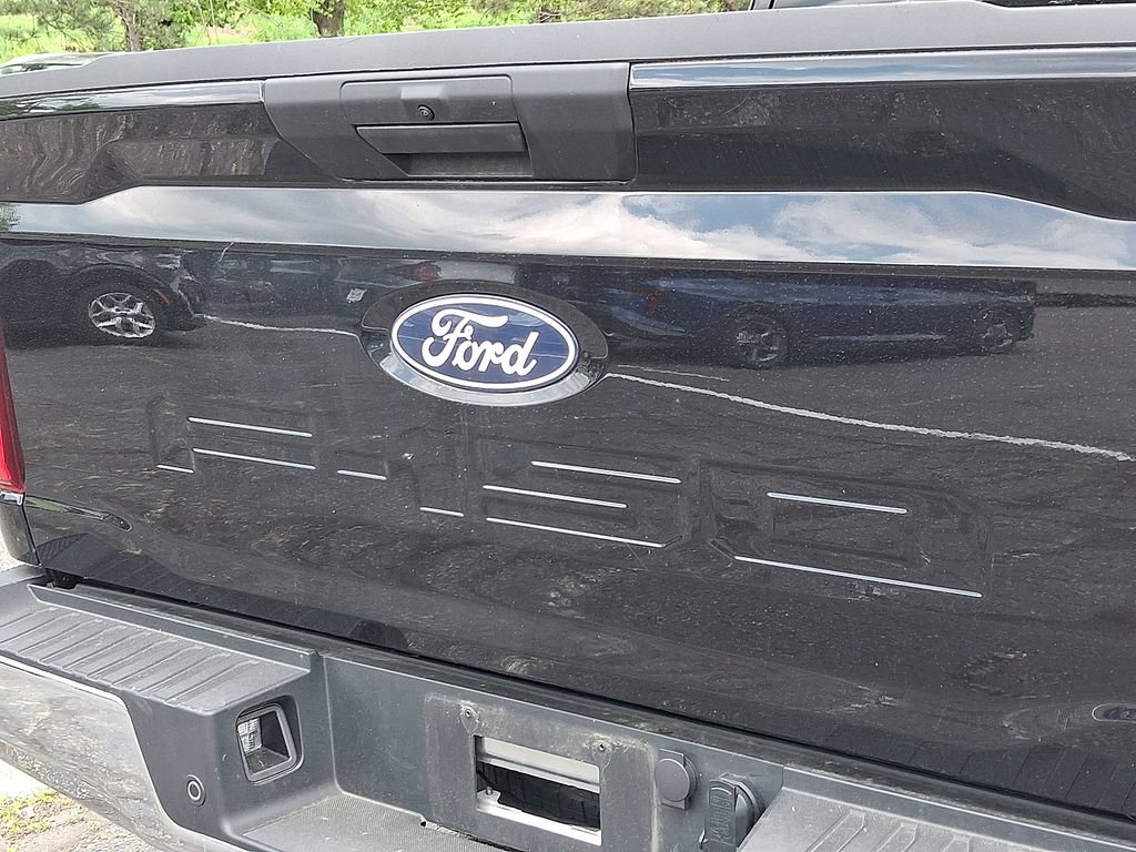 Used 2025 Ford F150 XLT w/ Equipment Group 301A Standard AWD/4WD image 15
