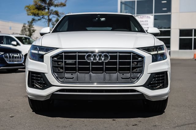 Used 2019 Audi Q8 Premium w/ Convenience Package AWD/4WD image 6